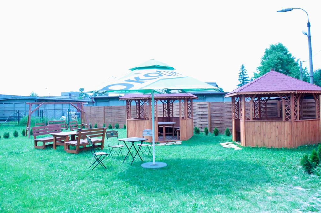 Zajazd Skorpion B&B オシフィエンチム エクステリア 写真